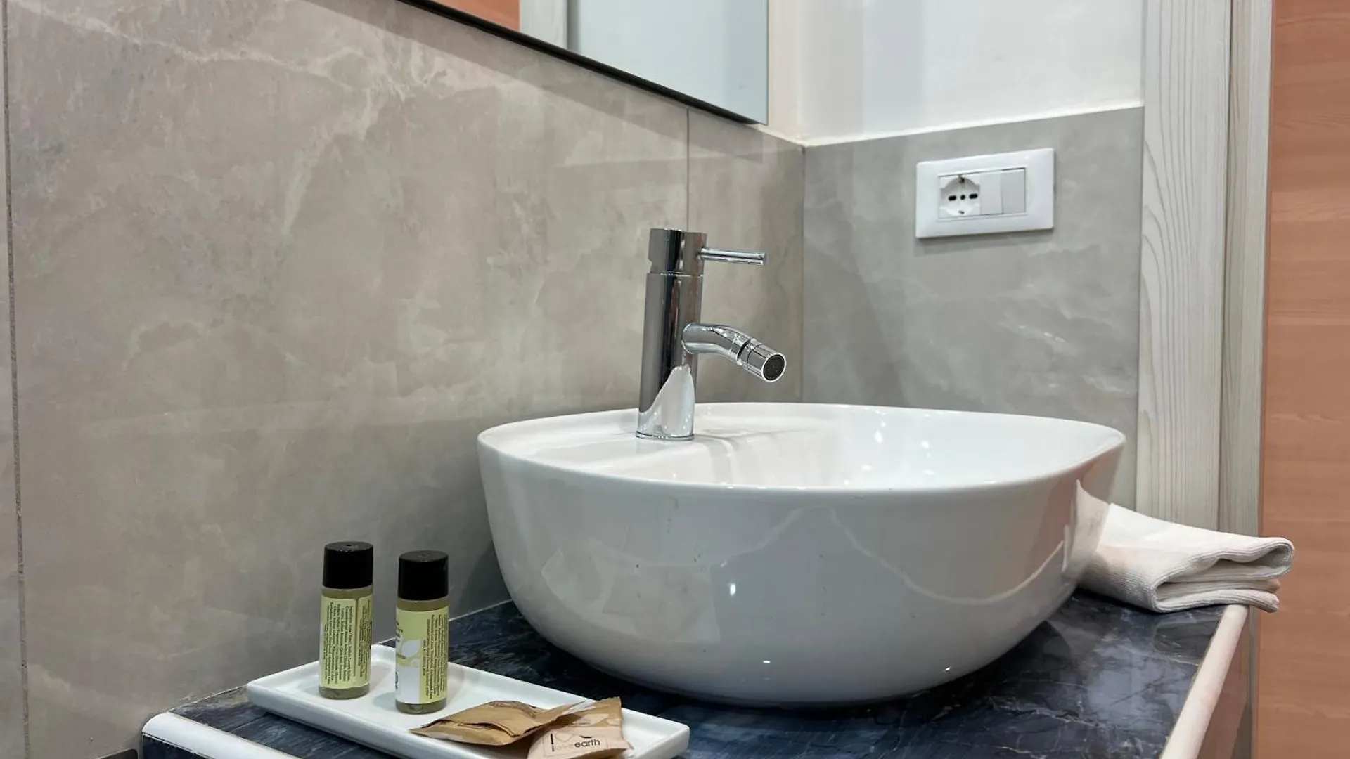 Ele Suites Pantheon 0*, Rome
