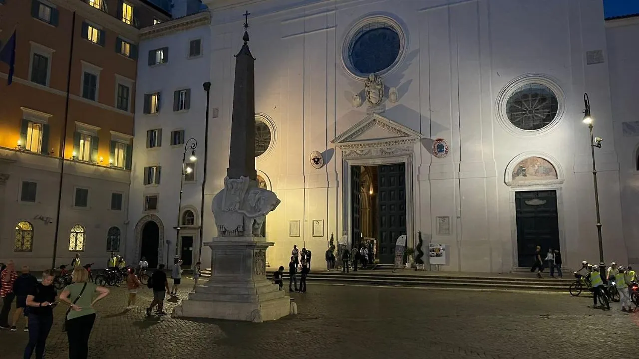 Ele Home Pantheon Rome