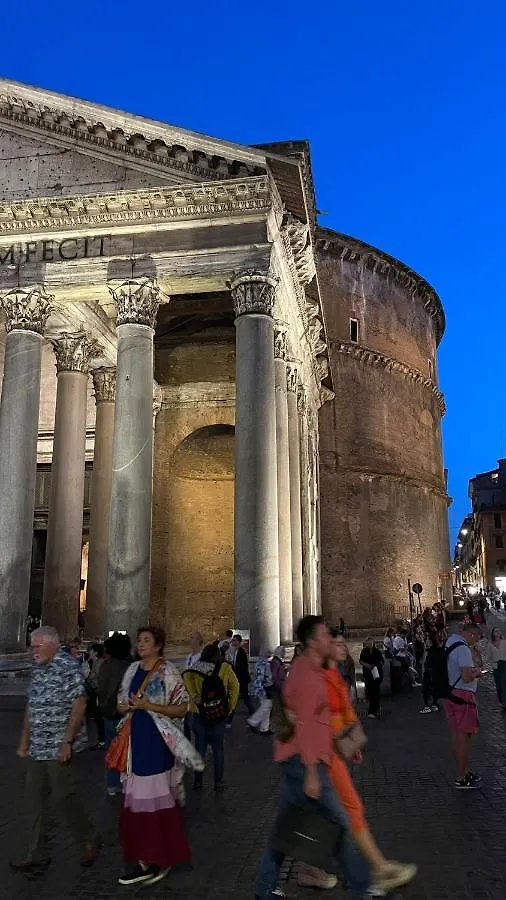 Ele Home Pantheon Rome