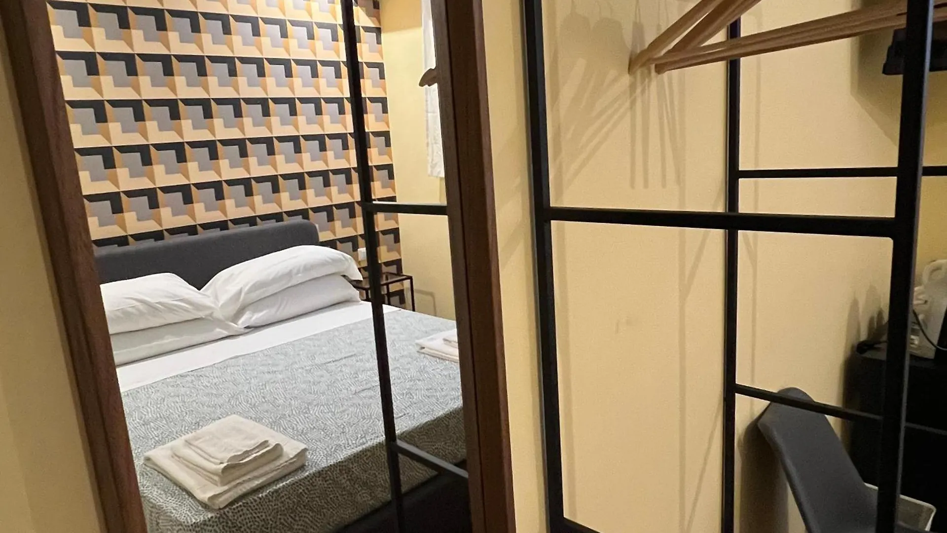 Ele Suites Pantheon ローマ